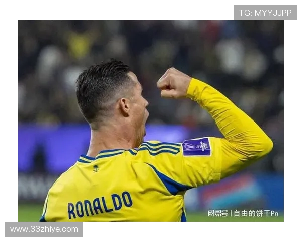 C罗曾三次获得英超最佳球员称号：具体赛季与表现回顾